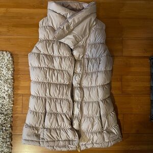 Athleta Dusty Pink Puffer Vest